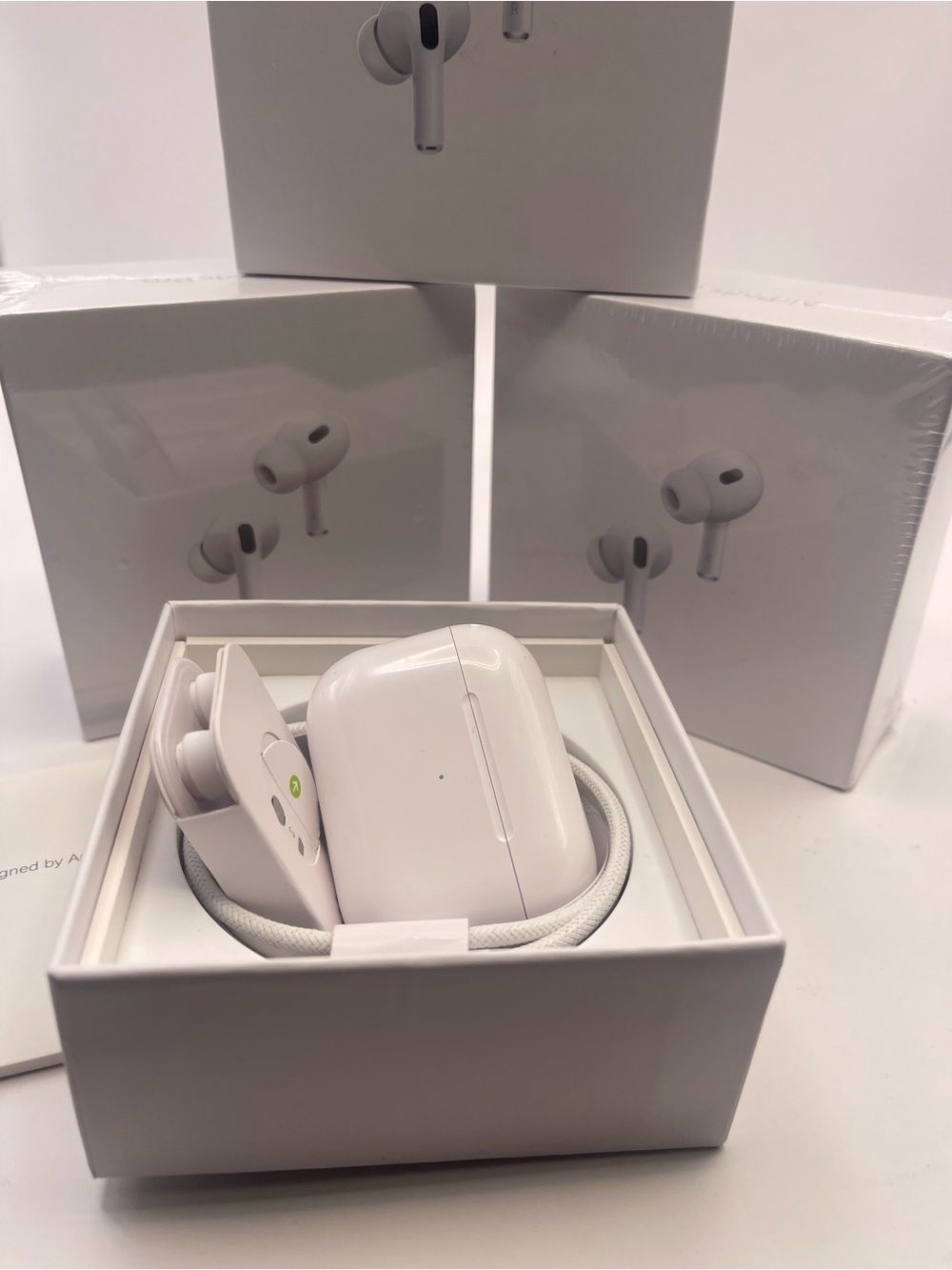 Apple White AirPods with Wireless Charging Case and Braided Cable Set